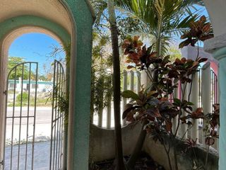 Casa en venta en tercera fila de la playa en Chicxulub Puerto, Progreso, Yucatán