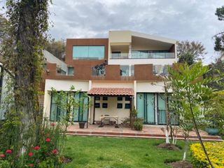 Amplia y cómoda casa para habitar y/o de descanso en Rancho San Diego, Ixtapan de la Sal