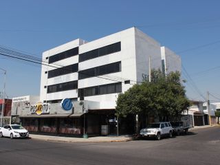 Edificio en renta para oficinas col. Huexotitla, zona plaza Dorada, Puebla.