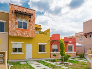 Casa Amplia con Recamara en Planta Baja en Pachuca