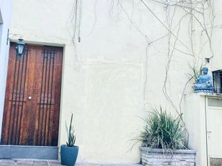 Casa / Oficina Renta con 6 Espacios Centro de Monterrey
