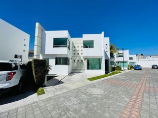 Residencial La Porta Casa en venta en La Asunción