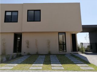 CASA EN VENTA EN JURIQUILLA QUERETARO GAA