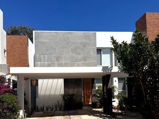 Casa en renta Altozano, Mérida Yucatán.