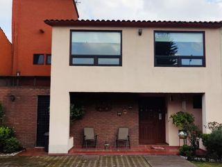 Casa venta  en Metepec con amenidades