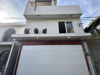 Casa en renta en Los Sauces en San Pedro Garza García
