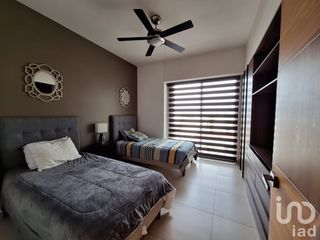 Dpto. en venta en Av. Servidor Publico, Jardines del Valle, Zapopan Jalisco