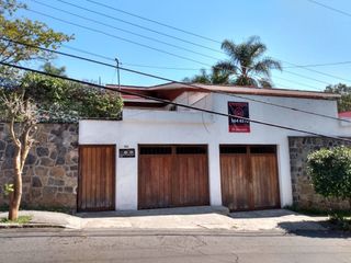 CASA EN LOMAS DEL MIRADOR