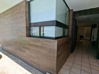 RENTA DE OFICINA Y/O CONSULTORIO No 2