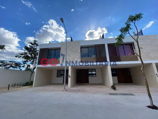 CASA en VENTA  en CHOLUL en Privada Residencial YUKAN, Mérida, Yucatán