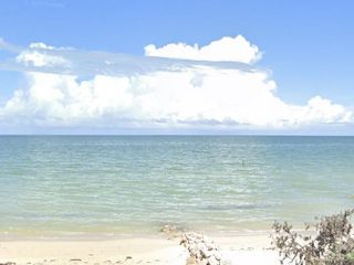 Terreno en  VENTA frente al mar en la playa, Chelem, Merida