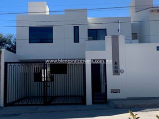 CASA EN VENTA EN TEQUISQUIAPAN VENUS 1 EN COL ADOLFO LOPEZ MATEOS