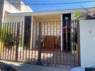 CASA EN RENTA VENTA TECAMACHALCO