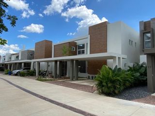 Casa en renta en Altozano - Norte de Mérida
