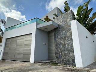 CASA EN AVENIDA EN VENTA, DE 3 HABITACIONES, MERIDA, YUCATÁN