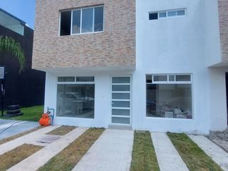 Venta de casa  nueva  en  fraccionamiento Fuentes de San José, Toluca, EdoMex