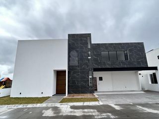 Casa nueva en Venta en Hacienda San Antonio, Metepec Estado de México