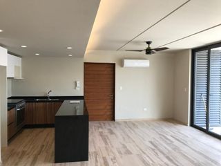 Departamento en renta con amplia terraza en Residencial Aqua Cancun