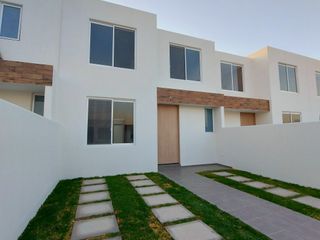 Venta Casa en Condominio Privado al Norte Jesús María.