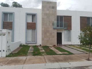 Casa en venta ubicada en Cavalia Residencial al poniente de Aguascalientes