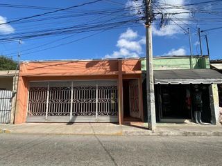 Casa en renta para Negocio en el centro de Umán Yucatan
