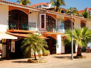 Hotel en venta en Puerto Escondido OAX-1SM