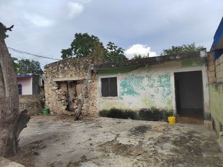 Se vende casa con amplio terreno cerca de la estación del Tren Maya