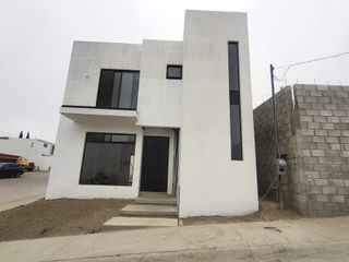 Se vende casa de 3 recámaras en fracc Estrella de Pacífico, Tijuana