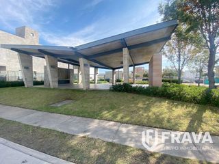 VENTA DE TERRENO EN PARQUES VALLARTA