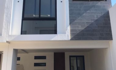 CASAS EN VENTA EN EL CAMPANARIO, CONDOMINIO PRIVADA SAN JERONIMO