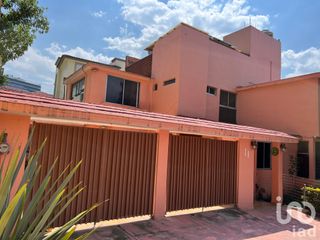 Casa en venta en Paseo de las Palmas  Huixquilucan, México