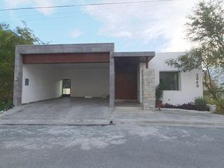 Casa en Venta en Contry Las Águilas en Guadalupe | $15,900,000