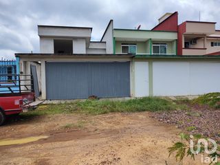 Venta de casa en obra gris en Col. Ojo de agua, en Xalapa, Veracruz. SOLO PAGO DE CONTADO.