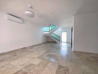 Casa en venta en privada residencial, Conkal, Yucatán con alberca