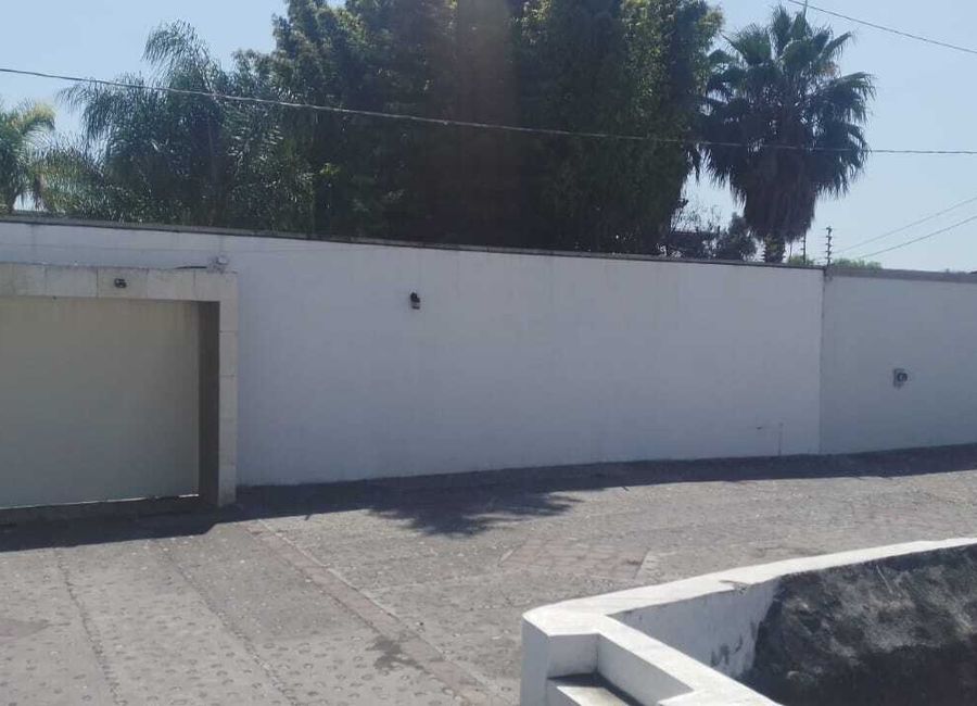 CASA EN VENTA VACACIONAL HABITACIONAL AMPLIO JARDIN ALBERCA JARAL DEL