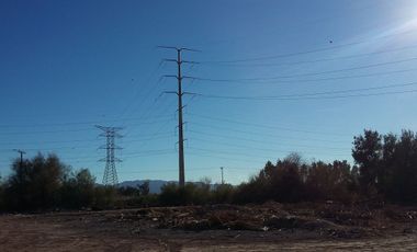 Terreno Industrial en esquina en Mexicali