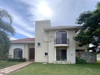 Casa sola en venta en Residencial Lagunas de Miralta, Altamira, Tamaulipas