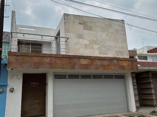 Casa en Venta  en  Limonarias No. 382,  Jardines del Virginia, Veracruz
