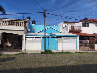 Renta de Consultorio en Lomas de Circunvalación, Colima