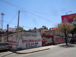 Terreno de uso mixto en venta en Santa María la Ribera