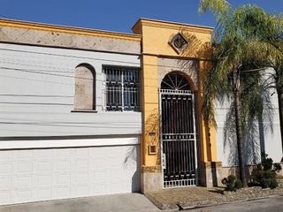 CASA EN VENTA EN CUMBRES