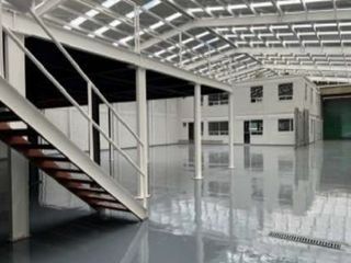 En  Renta | Bodega Industrial | Industrial Tlalnepantla, 879 m2
