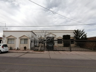 Casa en Venta en San Felipe, Ideal para Oficinas.