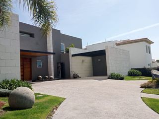Casa en venta en El Campanario, Querétaro.