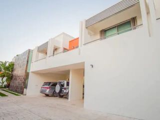 Casas en Venta en Puerto Morelos, Quintana Roo | LAMUDI