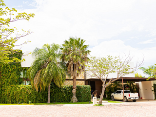 Casa en Venta en Bosques de Altabrisa, Mérida, Yucatán.