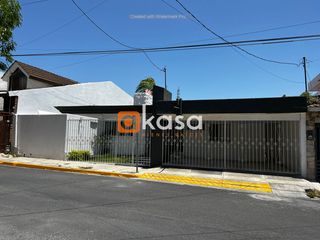 Casa de 1 planta en Venta en Monterrey, zona Obispado, Chepevera, María Luisa.