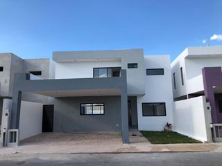 Casa en Conkal Mérida en venta con recamara en PB y amenidades