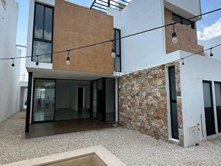 Lujosa Casa en Ibiza Temozón Norte lista para Habitar