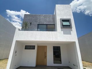 VENTA DE CASAS TOTALMENTE NUEVAS UBICADAS EN FRACCIONAMIENTO CORTIJO SAN DIEGO,